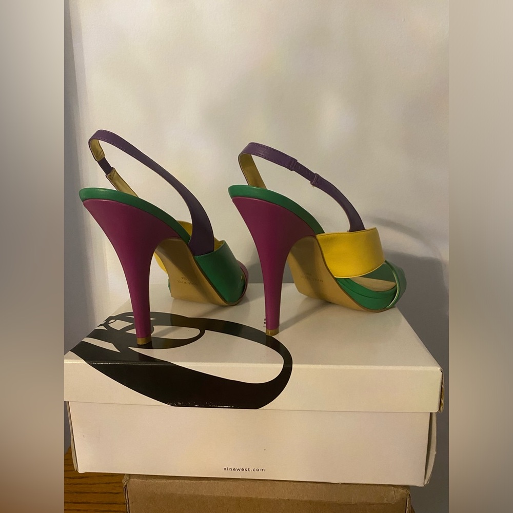 Nine West Green and Yellow Slingback Heels - Picture 5 of 10